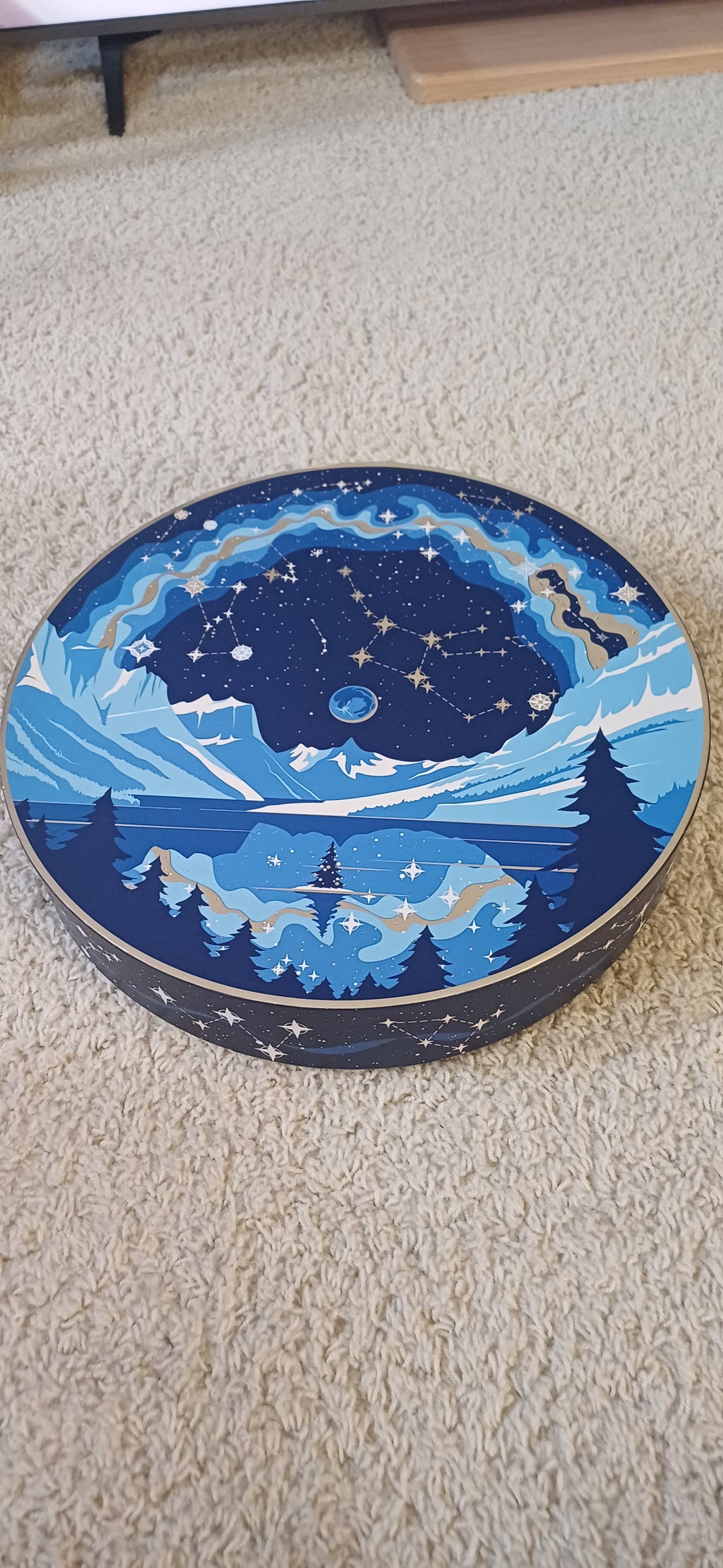 Advent Calendar Collaborators Box – Dandelion Chocolate (empty)