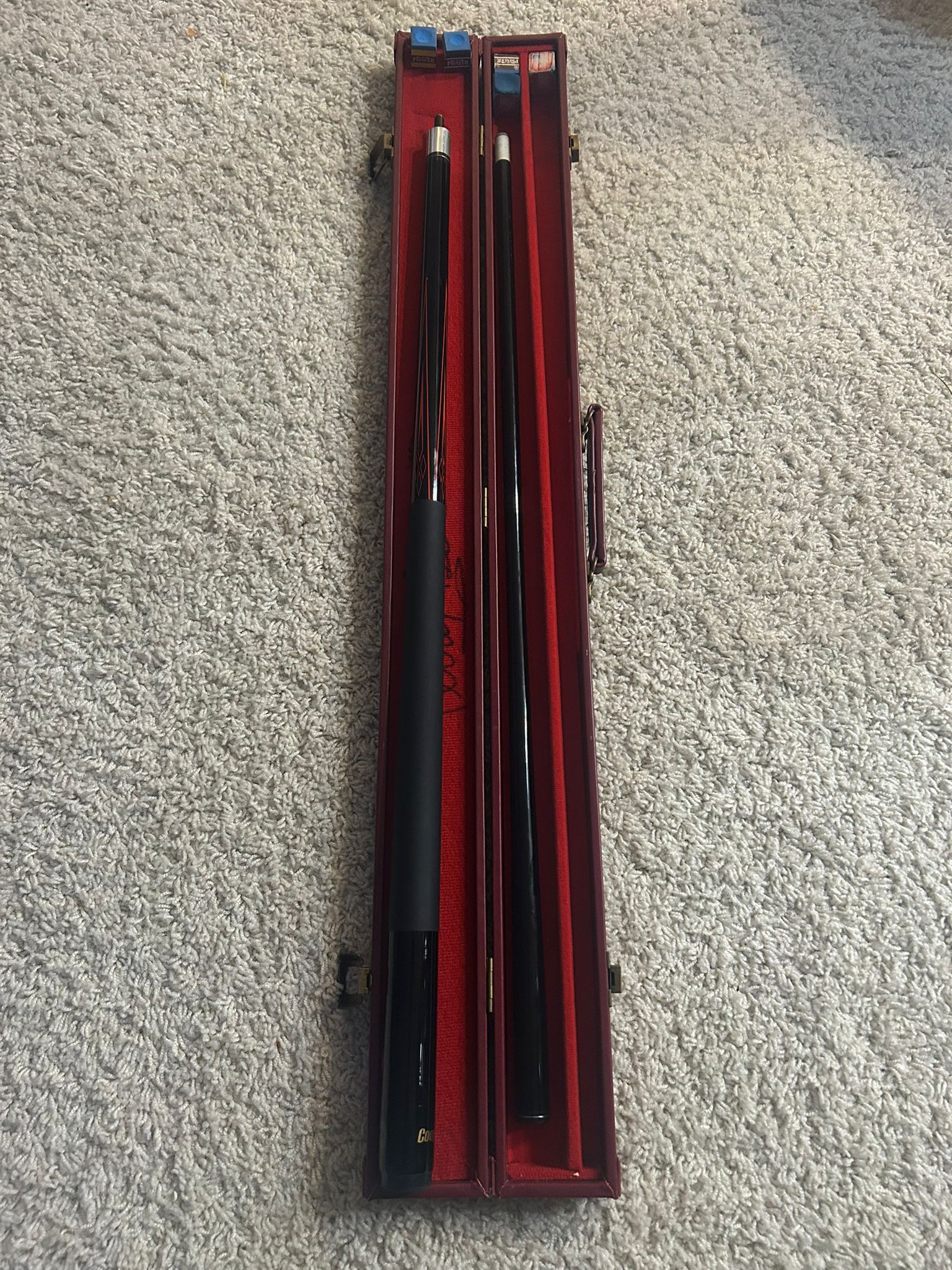 Vintage Jerry Bell 1990 Pool Cue with Hard Case